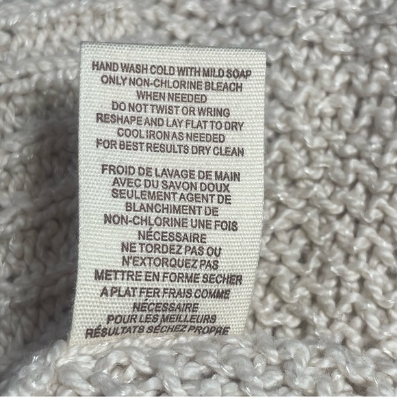 BNWT RARE VINTAGE FREE PEOPLE VNECK OVERSIZED SWEATER SIZE XS NEVER THRIFTS! - Picture 8 of 9